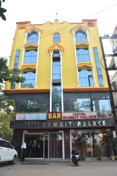 Hotel Sambit Palace Bhubaneswar Ngoại thất bức ảnh