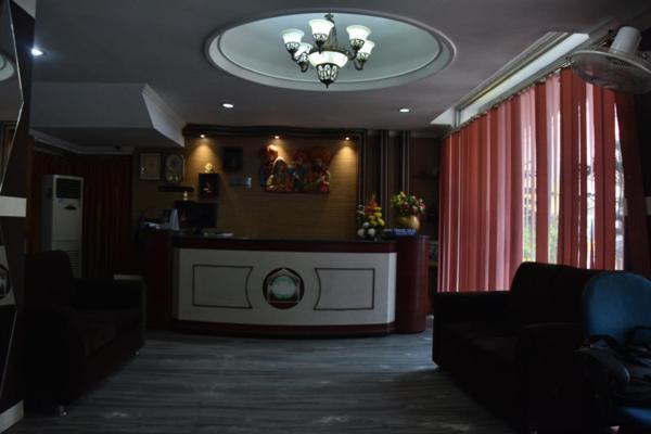 Hotel Sambit Palace Bhubaneswar Ngoại thất bức ảnh